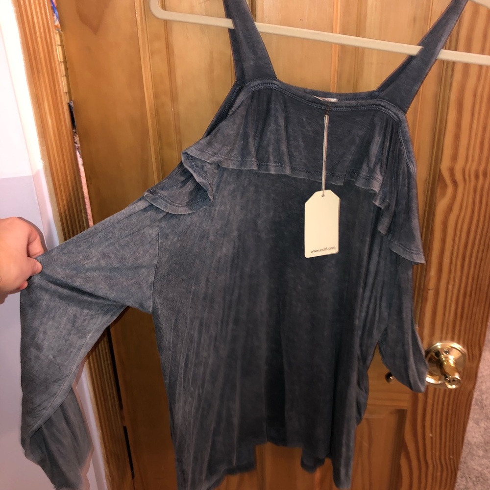 Cute top!